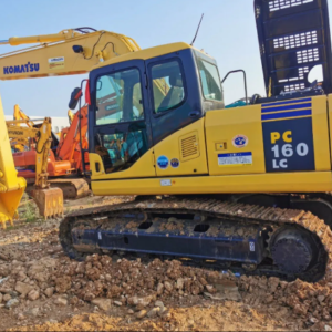 KOMATSU PC160