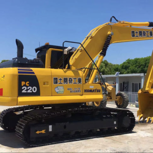 KOMATSU PC220