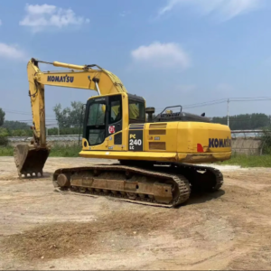 KOMATSU PC240